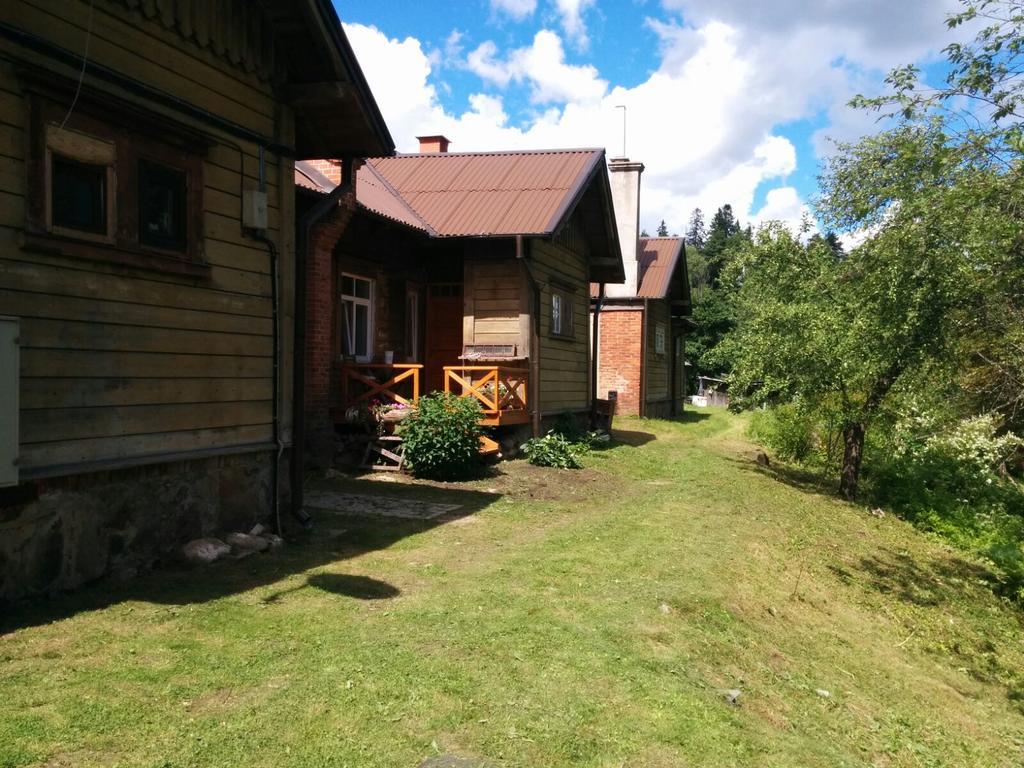 Viesu Nams Vilhelmine Hotel Līgatne Kültér fotó